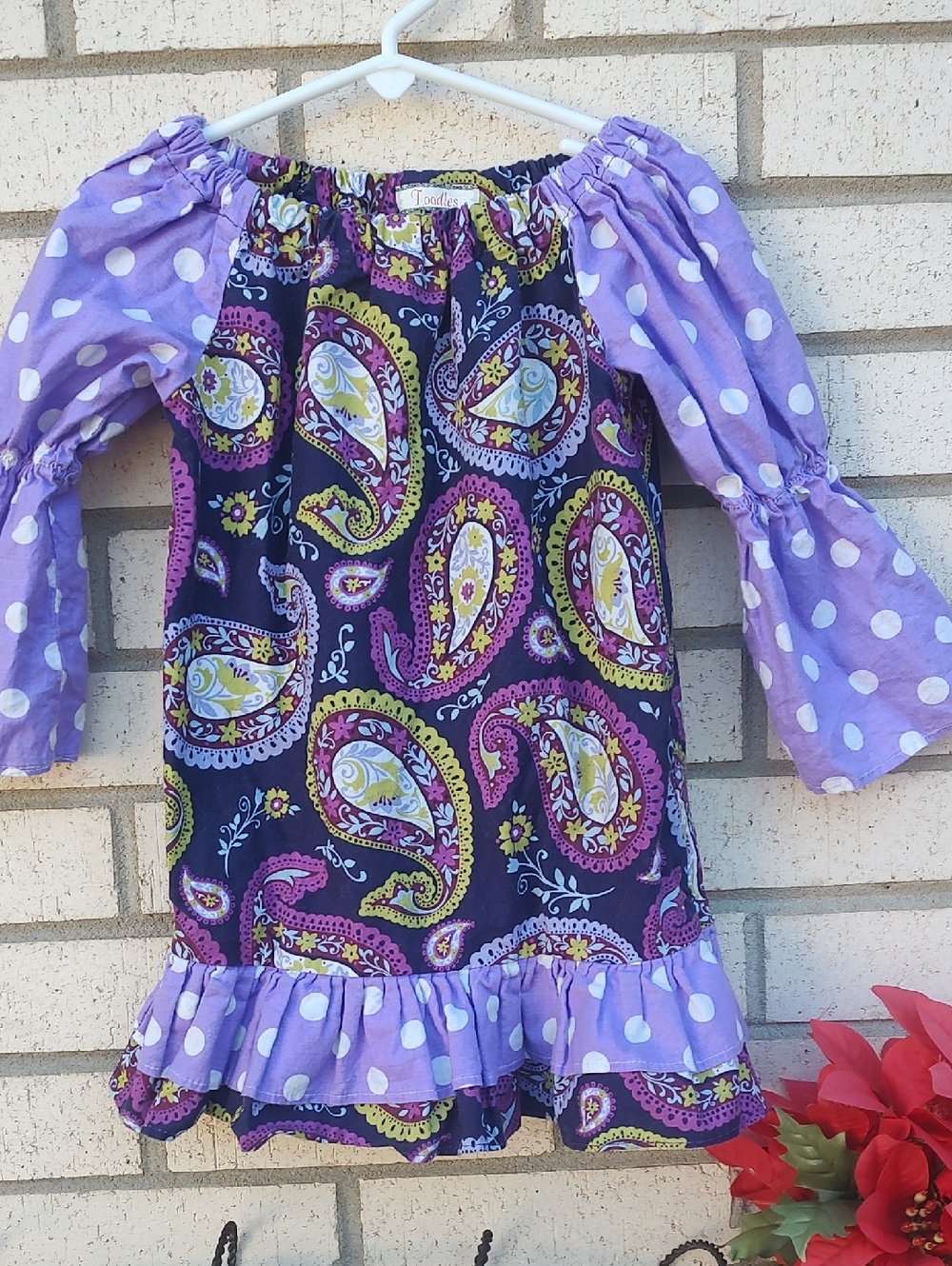Purple Paisley Off-Shoulder Tunic Top - Picture 5 of 9
